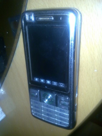 S 3506  mobilní telefón   cena :25€